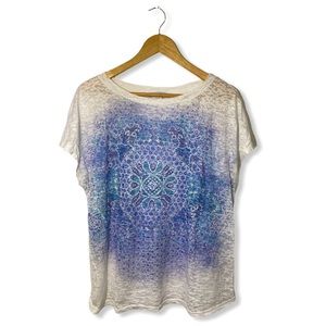 ADRIENNE VITTADINI womens sheer mandala tee size Large white blue workout yoga